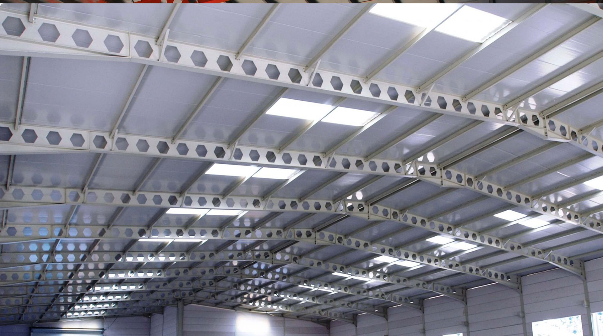 Close-up of castellated beam geometry and steel openings